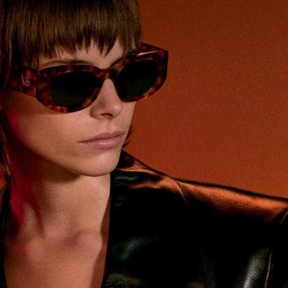 Victoria Beckham VB654S 234 Oval Sunglasses – Havana/Brown - Picture 6 of 11